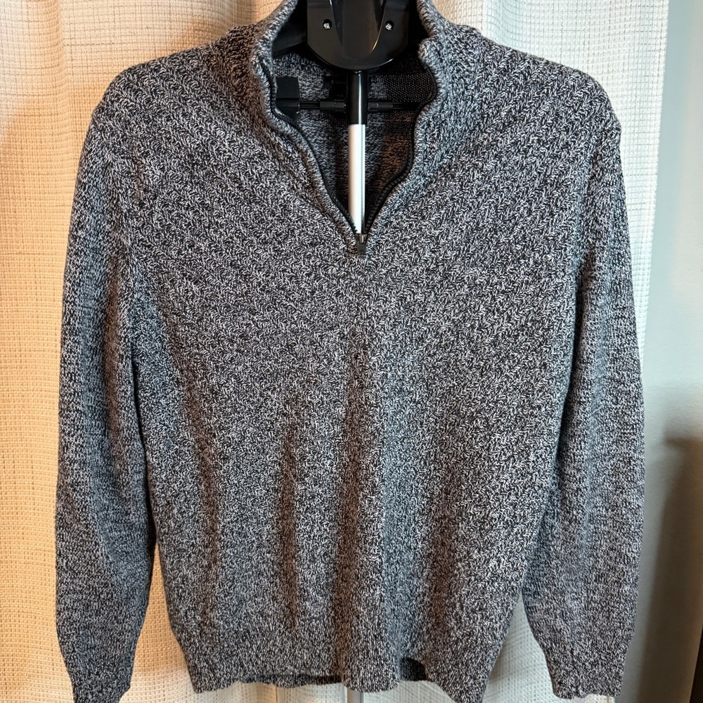 Calvin Klein Sweater
